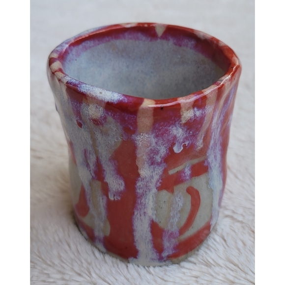 Red and white pottery cup piece - Picture 7 of 16